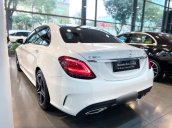 Bán xe Mercedes C300 AMG (siêu lướt) SX 2021, odo 2000km option đầy đủ, nguyên zin, bảo hành chính hãng 33 tháng