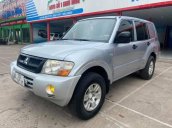 Cần bán lại chiếc Mitsubishi Pajero đời 2003, giá mềm