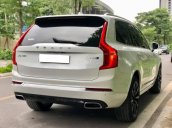 Cần bán lại xe Volvo XC90 năm sản xuất 2017