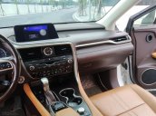 Lexus RX 200T sản xuất năm 2017, màu trắng