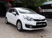 Cần bán gấp Kia Rio AT đời 2016, màu trắng, nhập khẩu nguyên chiếc