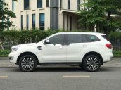 Cần bán Ford Everest AT đời 2019, màu trắng, xe nhập