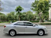 Bán Toyota Camry 2.0E sản xuất năm 2014