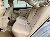 Bán Toyota Camry 2.0E sản xuất năm 2014