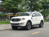 Cần bán Ford Everest AT đời 2019, màu trắng, xe nhập