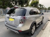 Bán Chevrolet Captiva đời 2010, màu bạc số tự động, giá 346tr