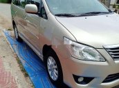 Xe Toyota Innova sản xuất năm 2014 còn mới