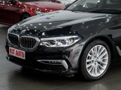 Cần bán gấp BMW 530i năm sản xuất 2019, màu đen, nhập khẩu nguyên chiếc