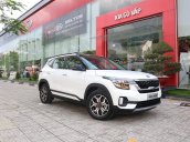 Kia Seltos 2021 Premium trắng đen giao liền, đưa trước 240 triệu nhận xe, tặng PK chính hãng Kia