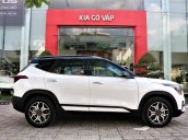 Kia Seltos 2021 Premium trắng đen giao liền, đưa trước 240 triệu nhận xe, tặng PK chính hãng Kia