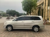 Cần bán chiếc xe Innova 2014, 1 chủ từ đầu, xe gia đình không một ngày dịch vụ