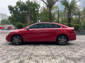 Cần bán lại xe Kia Cerato sản xuất 2019, màu đỏ còn mới