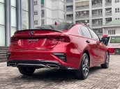 Cần bán lại xe Kia Cerato sản xuất 2019, màu đỏ còn mới