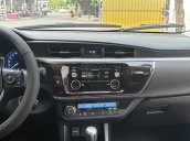 Bán Toyota Corolla Altis máy 1.8 G, số tự động, đời T12/2017, màu nâu tuyệt đẹp mới 90%