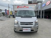 Cần bán xe Ford Transit 2019, màu bạc