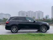 Cần bán Mercedes GLC300 4Matic sản xuất 2018