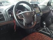 Cần bán Toyota Prado sản xuất năm 2019, màu đen, giá tốt