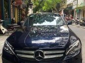 [ Chính chủ ] cần bán Mercedes C class năm sản xuất 2017, màu xanh lam còn mới