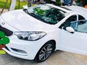 [ Chính chủ ] xe Kia K3 năm 2015, màu trắng còn mới