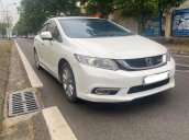 Bán xe Honda Civic năm 2013, màu trắng, nhập khẩu nguyên chiếc còn mới, giá tốt