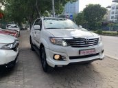 Sàn Ô Tô Hà Nội bán Toyota Fortuner 2.7 màu trắng sx 2016, xe đi rất ít nội ngoại thất đẹp