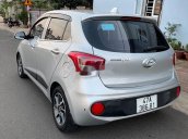 Cần bán gấp Hyundai Grand i10 năm 2017, giá 350tr