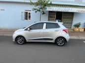 Cần bán gấp Hyundai Grand i10 năm 2017, giá 350tr