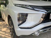 Bán ô tô Mitsubishi Xpander sản xuất 2019, màu trắng, nhập khẩu nguyên chiếc