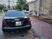 Bán Mercedes E320 đời 2002, màu đen chính chủ