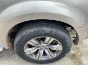 Cần bán lại xe Ford Everest năm 2011 số sàn giá cạnh tranh