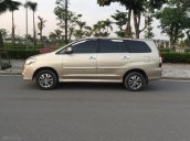 Cần bán xe Toyota Innova năm 2015, giá 375tr