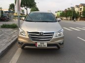 Cần bán xe Toyota Innova năm 2015, giá 375tr