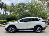 Mua bán xe Honda CRV - L 2018 còn mới đét, chủ xe đi giữ gìn, bao test xe, liên hệ chủ xe: Ms Uyên