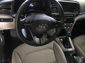 Cần bán chiếc Hyundai Elantra đời 2020, số tự động 1.6 GLS