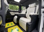 Cần bán Lexus LM300h bản 07 ghế năm sản xuất 2021