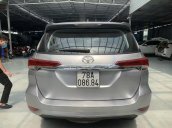 Cần bán xe Toyota Fortuner 2.7AT máy xăng đăng kí 10/2017