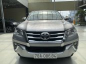 Cần bán xe Toyota Fortuner 2.7AT máy xăng đăng kí 10/2017