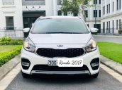Cần bán xe Kia Rondo 2.0GAT sản xuất năm 2017, màu trắng