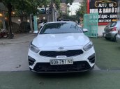 Cần bán gấp Kia Cerato 1.6 AT năm 2019, giá tốt