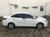 Cần bán lại xe Toyota Vios năm sản xuất 2017, màu trắng, giá chỉ 350 triệu