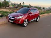 Cần bán xe Hyundai Tucson sản xuất năm 2010, màu đỏ, xe nhập