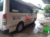 Cần bán Toyota Hiace 2005, màu bạc, nhập khẩu chính chủ