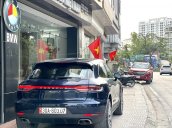 Cần bán lại xe Porsche Macan mode 2016 lên from 2020