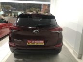 Bán Hyundai Tucson cũ 2018 full option