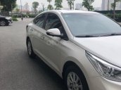 Cần bán lại xe Hyundai Accent sản xuất năm 2018, màu trắng số tự động