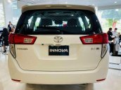 Cần bán Toyota Innova năm 2021, màu trắng giá cạnh tranh