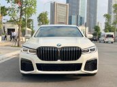 Cần bán BMW 740Li đời 2019, màu trắng, giá tốt