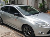 Bán Ford Focus S Hatchback Sport máy 2.0, số tự động, đời T12/2015, màu bạc tuyệt đẹp, mới 80%