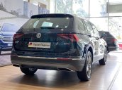 Giá xe Tiguan Elegance 2021 màu đen, 7 chỗ nhập khẩu dẫn động 4motion, giảm 100 triệu