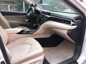 Cần bán lại xe Toyota Camry 2.0G, năm sản xuất 2020